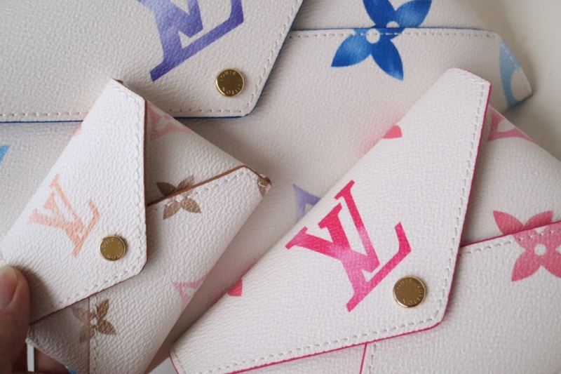 Louis Vuitton Clutch Bags